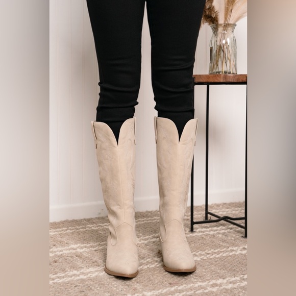 Let’s Go to Nashville Embroidered Pointed Toe Cowboy Boots in Sand - Picture 3 of 7